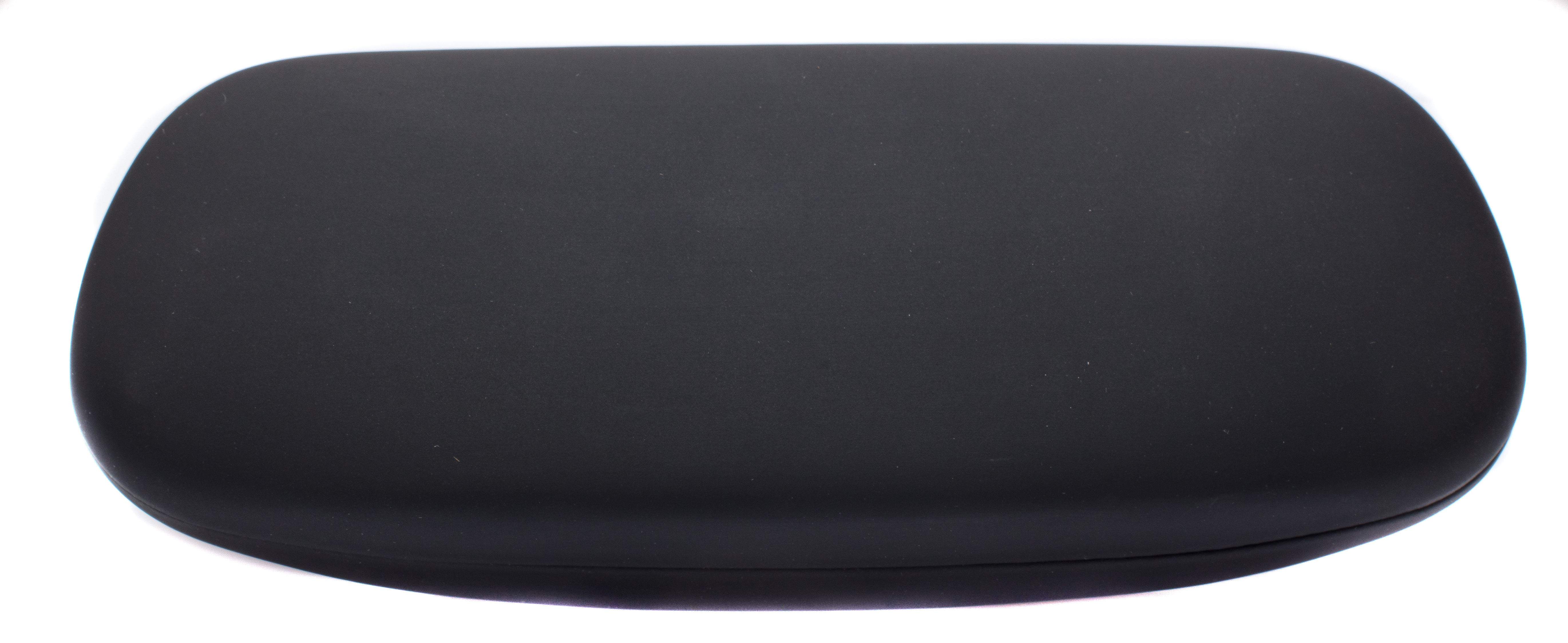 F2213 Black - Kemény tok (160)